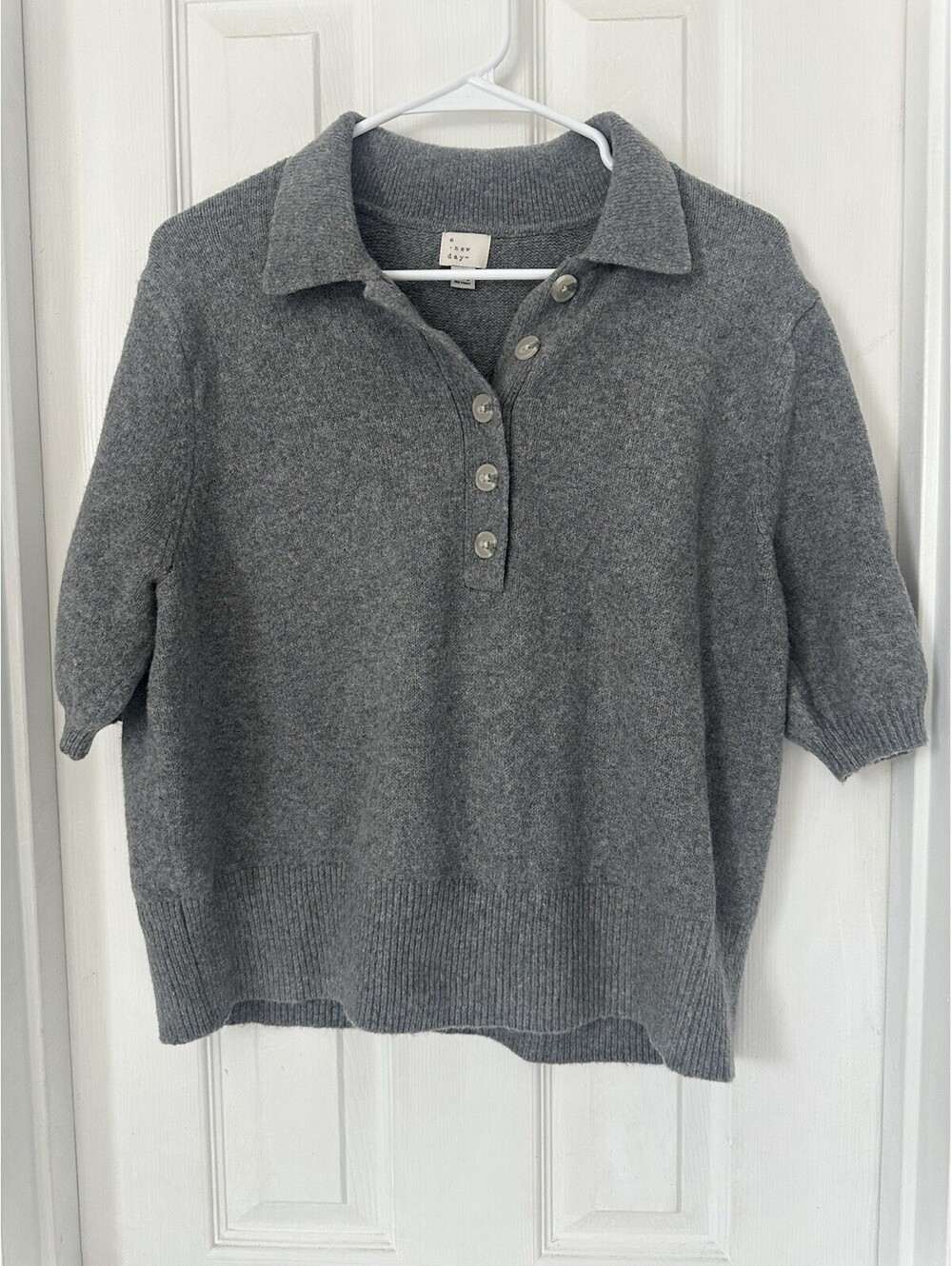 A New Day Grey short Sleeve Sweater Women’s Size 2XL
